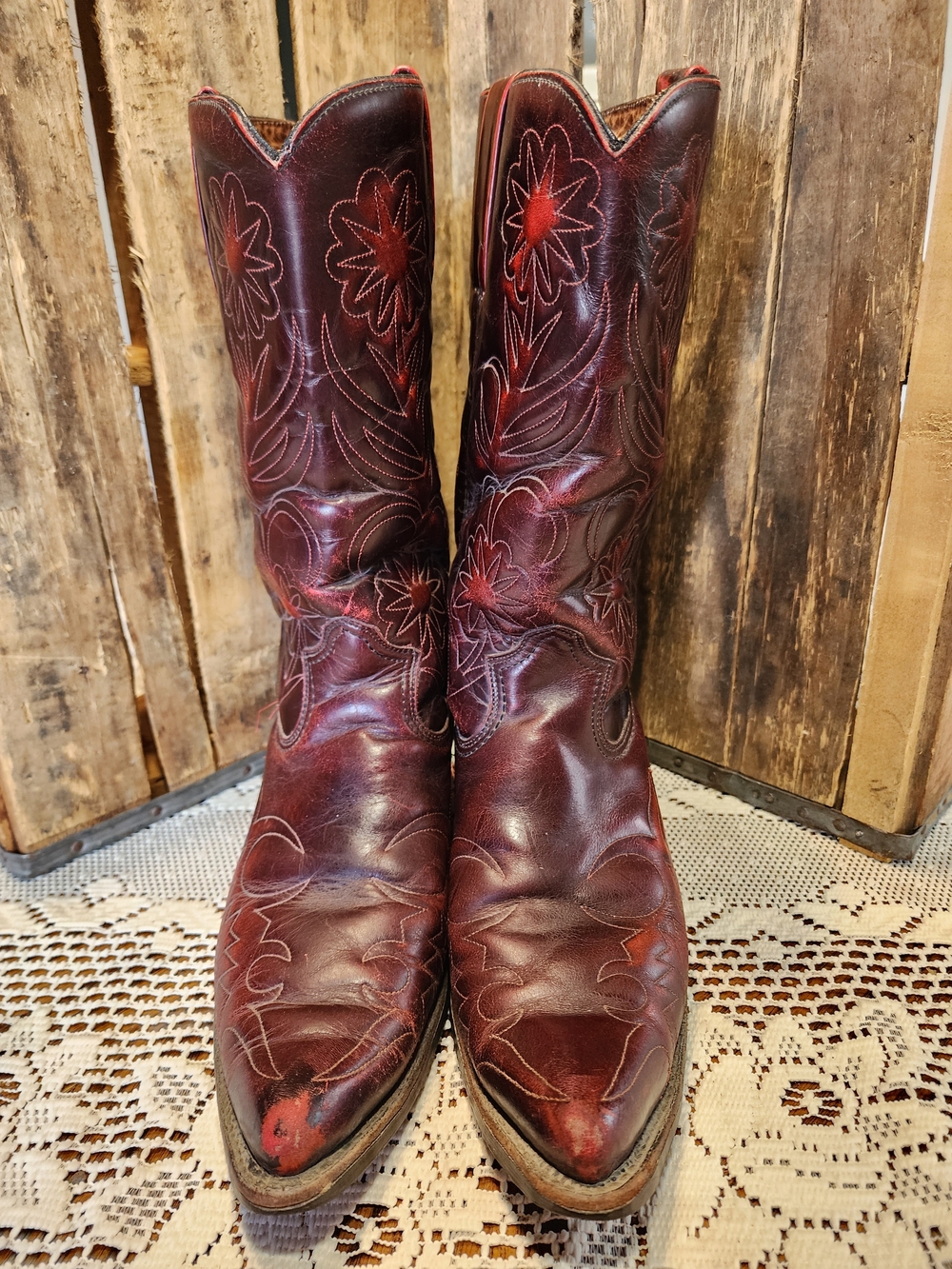 Womens Vintage Floral Durango Boots